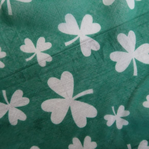St. Patrick's Day Long Green & White Shamrock Scarf - Picture 2 of 3